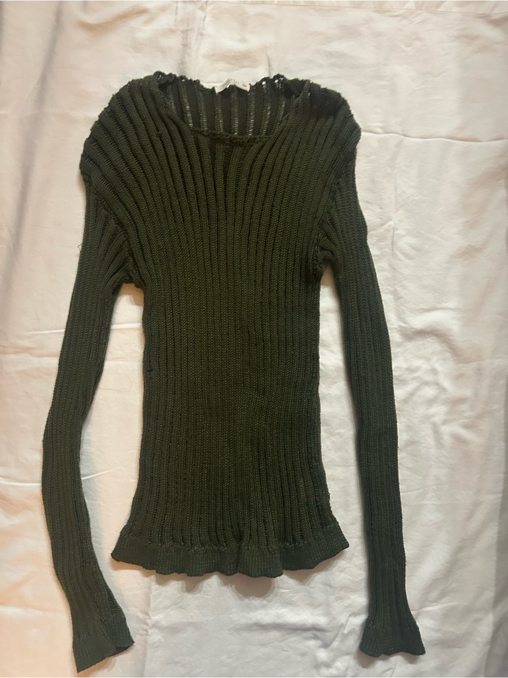 Slim Ribbed Scoop-Neck Sweater in Olive Green